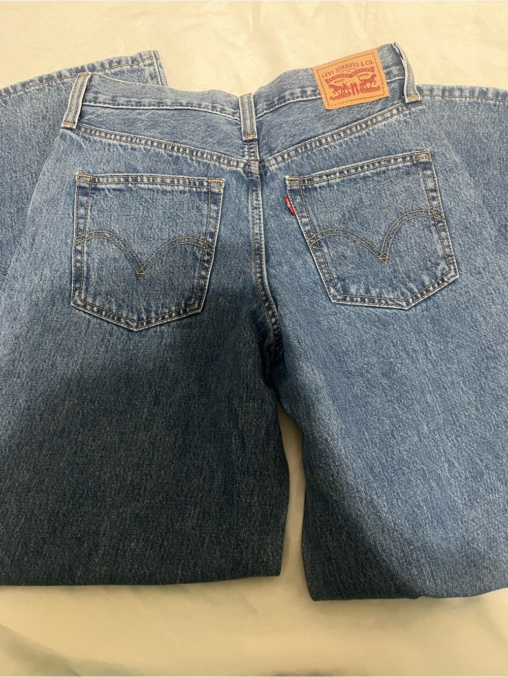 NWOT - Levi's '94 Baggy Wide-Leg Jeans - Size 27 - Medium Indigo Wash - Picture 12 of 12